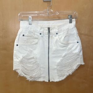 White carmar skirt